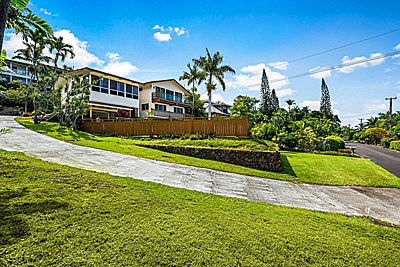 Kona Home at Holualoa Estates - exterior front