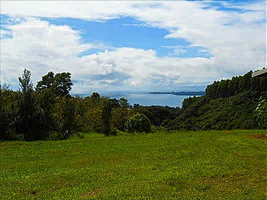 hilo-bay-big-island-home-view