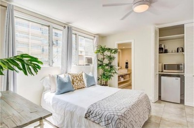 2355 Ala Wai Boulevard #501 - bedroom