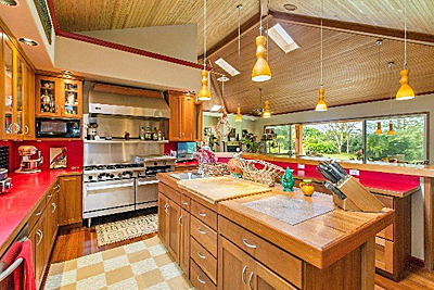 6171 KAHILIHOLO RD KILAUEA - kitchen