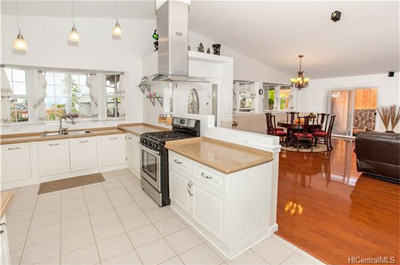 Home in Miliani - kitchen